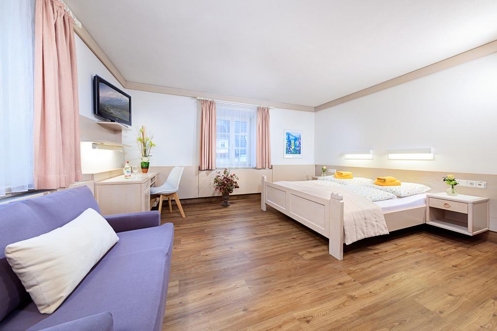 Hotel Garni Zur Laute Mindelheim Kültér fotó